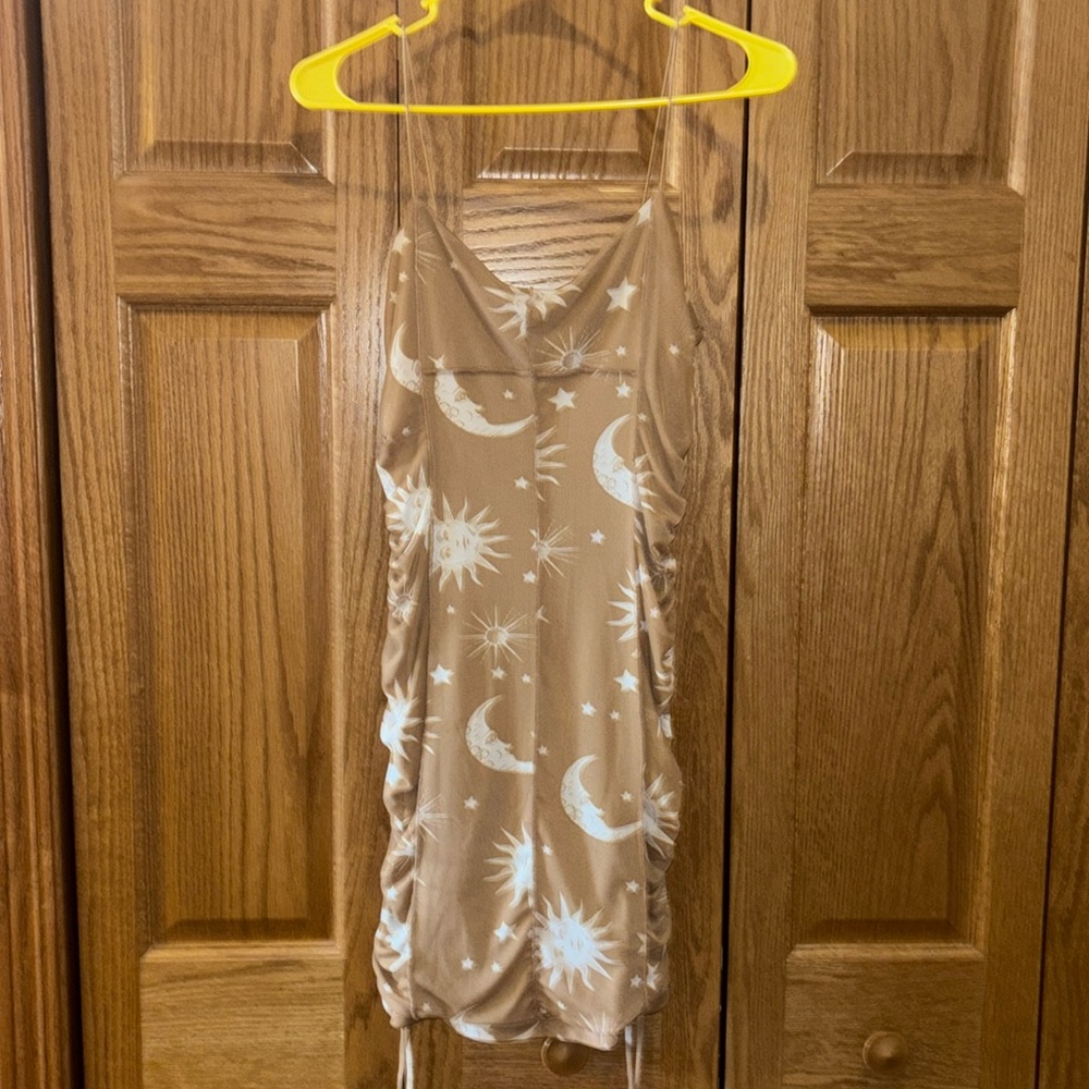 Forever 21 Brown Sun Moon & Stars Ruched Mini Dress